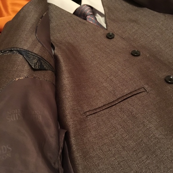 NEW BOY’S 5-PC. SUIT DARK TAN HERRINGBONE - Picture 7 of 8